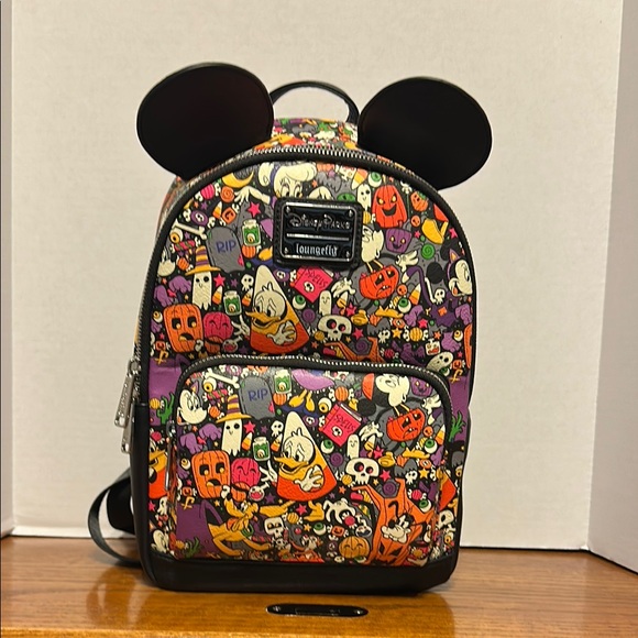 Loungefly Disney Halloween Backpack - Black and Purple - Picture 1 of 2